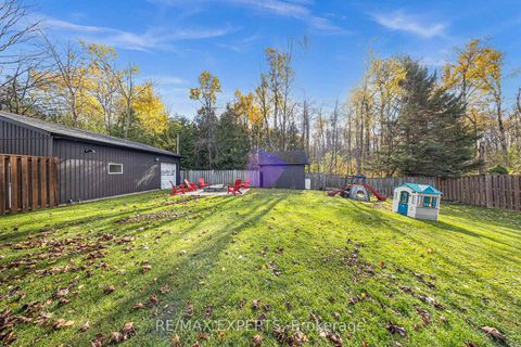 Photo 30 at 945 Nantyr Drive, Alcona, Innisfil