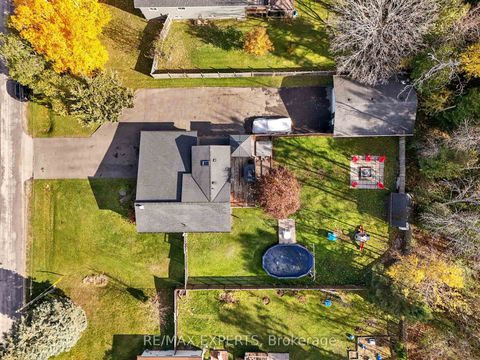 Photo 32 at 945 Nantyr Drive, Alcona, Innisfil