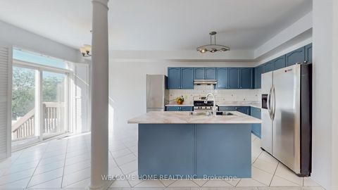 Photo 5 at 33 Fred Young Drive, CFB, Toronto