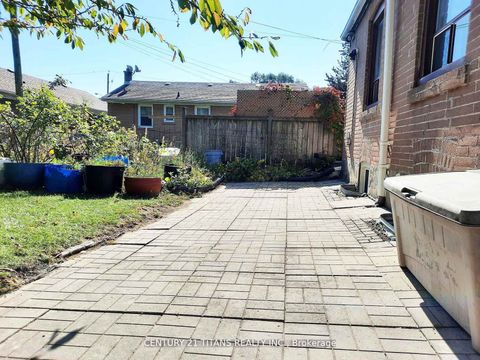 Photo 28 at 3 Saugeen Crescent, Kennedy Park, Toronto