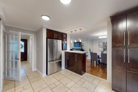 Photo 9 at 31 Mark Street, Aurora Village, Aurora