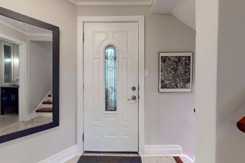 Photo 23 at 31 Mark Street, Aurora Village, Aurora