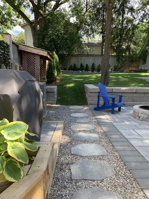 Photo 31 at 31 Mark Street, Aurora Village, Aurora