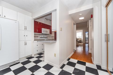 Photo 5 at #10 - 2112 Queen Street E, The Beaches, Toronto