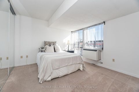 Photo 17 at #10 - 2112 Queen Street E, The Beaches, Toronto