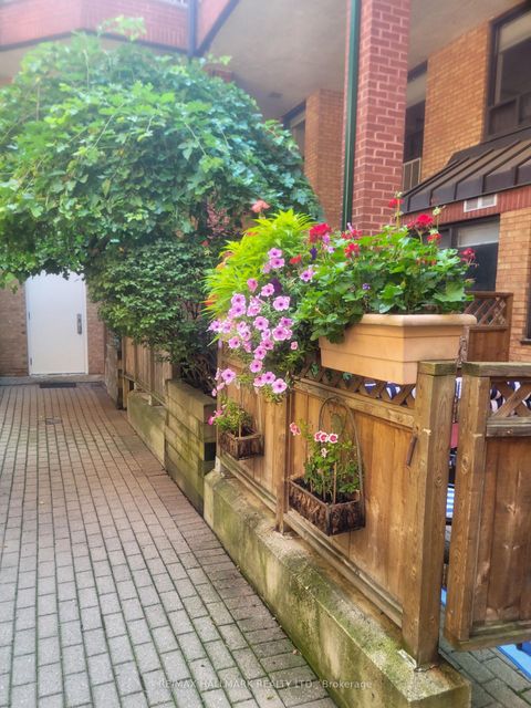 Photo 33 at #10 - 2112 Queen Street E, The Beaches, Toronto