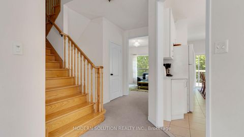 Photo 16 at 86 Lebovic Drive, Oak Ridges Lake Wilcox, Richmond Hill