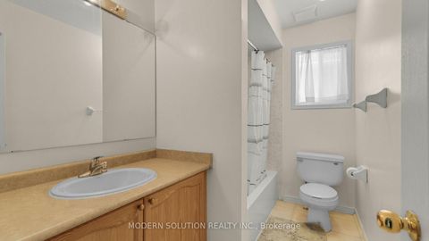 Photo 29 at 86 Lebovic Drive, Oak Ridges Lake Wilcox, Richmond Hill