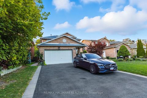 Photo 1 at 100 Eleanor Circle, South Richvale, Richmond Hill