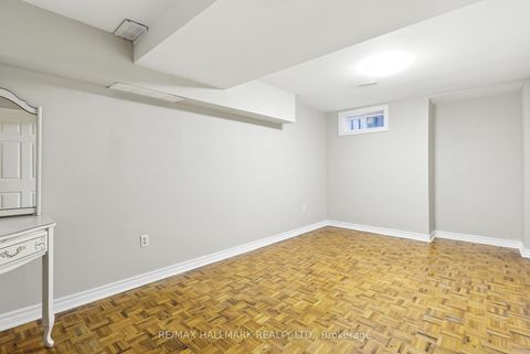 Photo 38 at 100 Eleanor Circle, South Richvale, Richmond Hill