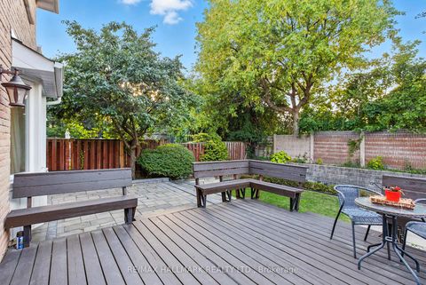 Photo 42 at 100 Eleanor Circle, South Richvale, Richmond Hill