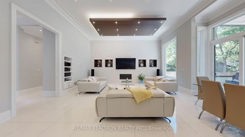 Photo 4 at 128 Betty Ann Drive, Willowdale West, Toronto