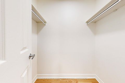 Photo 25 at 405 - 4620 Highway 7, East Woodbridge, Vaughan