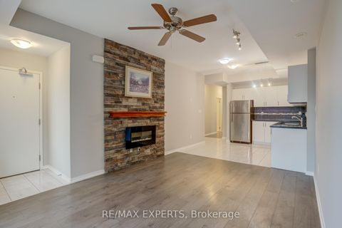 Photo 11 at D07 - 26 Bruce Street, East Woodbridge, Vaughan