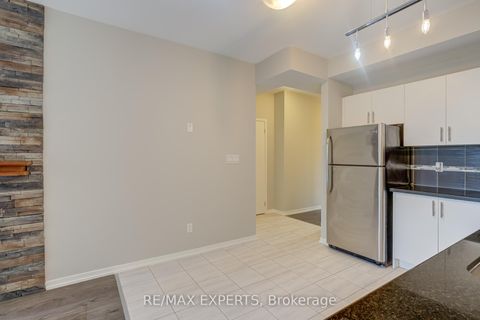 Photo 20 at D07 - 26 Bruce Street, East Woodbridge, Vaughan