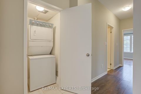 Photo 31 at D07 - 26 Bruce Street, East Woodbridge, Vaughan