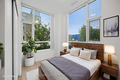 Photo 12 at 105 - 10 Honeycrisp Crescent, Vaughan Corporate Centre, Vaughan