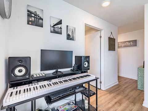 Photo 7 at 2310 - 135 East Liberty Street, Niagara, Toronto