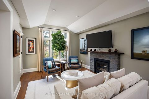 Photo 11 at 24 CEDARLAND Drive, Rosethorn, Toronto