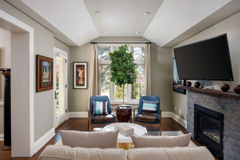 Photo 12 at 24 CEDARLAND Drive, Rosethorn, Toronto