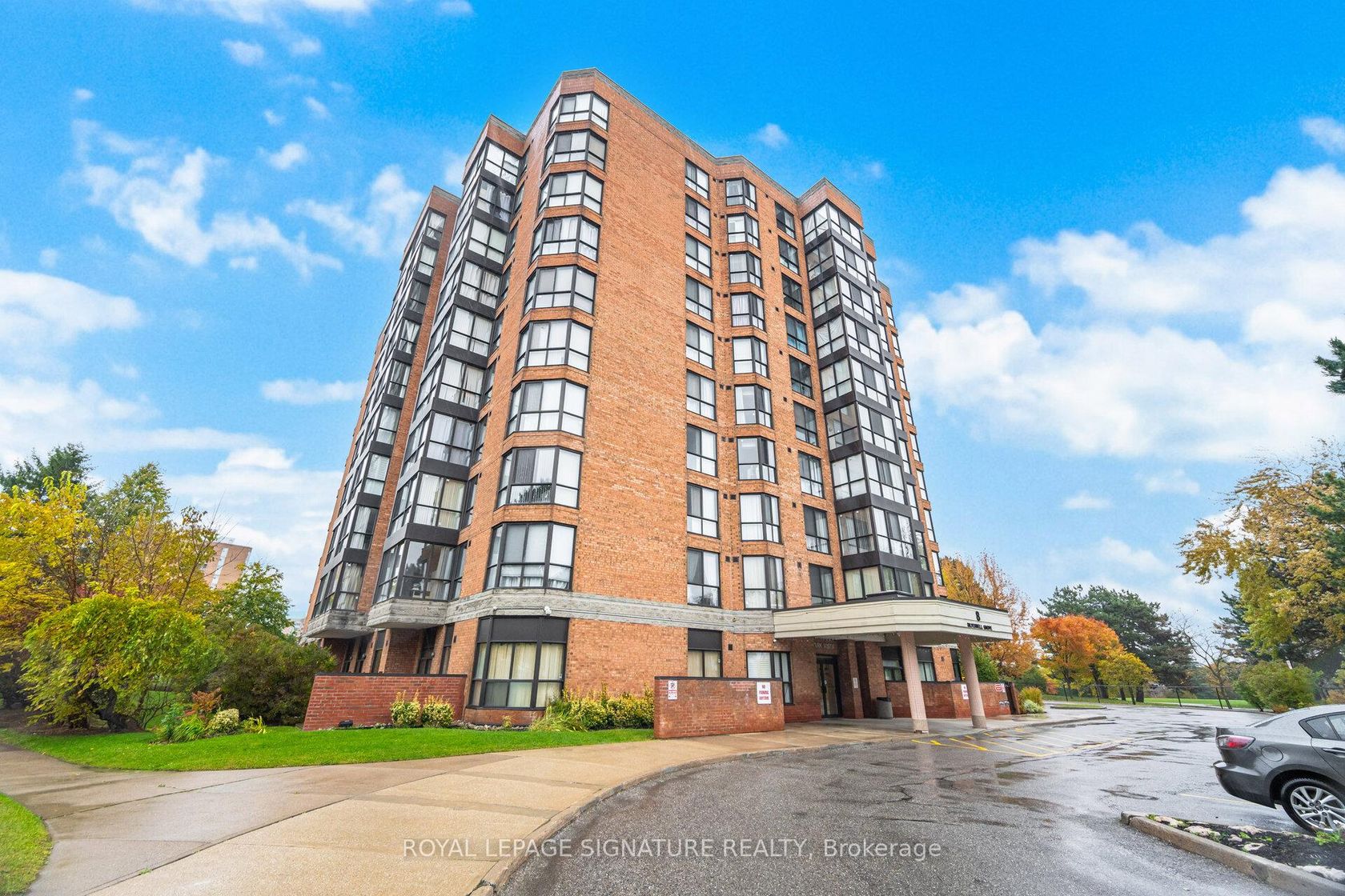 601 - 8 Silverbell Grove, Malvern, Toronto 