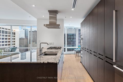 Photo 12 at 2906 - 180 University Avenue, Bay Street Corridor, Toronto