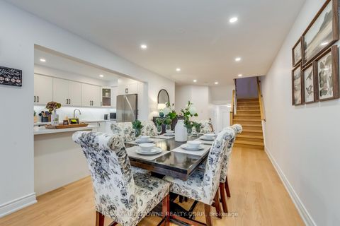 Photo 9 at 2246 Fairbairn Court, WM Westmount, Oakville