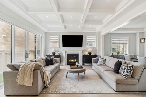 Photo 8 at 1268 Meadowside Path, GA Glen Abbey, Oakville