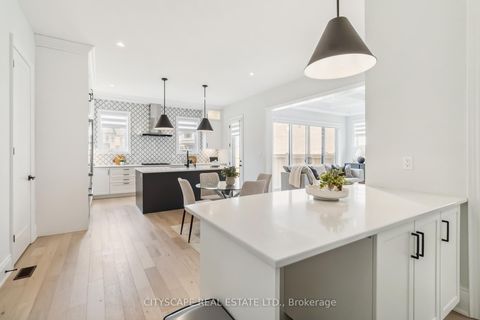 Photo 13 at 1268 Meadowside Path, GA Glen Abbey, Oakville