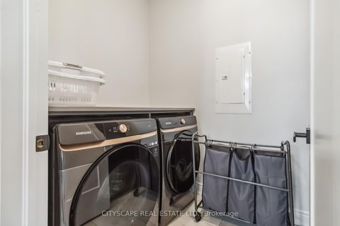 Photo 29 at 1268 Meadowside Path, GA Glen Abbey, Oakville