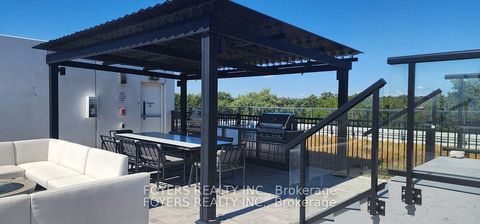 Photo 8 at 314 - 1630 Queen Street E, Woodbine Corridor, Toronto