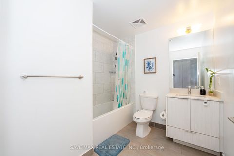 Photo 16 at 224 - 36 Forest Manor Road, Henry Farm, Toronto