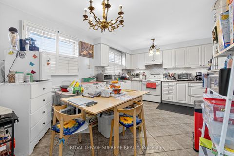 Photo 5 at 50 Wheelwright Crescent, Black Creek, Toronto