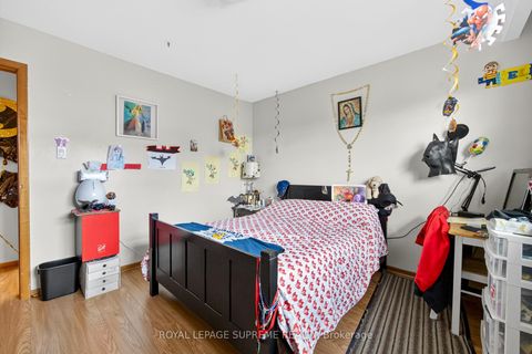 Photo 11 at 50 Wheelwright Crescent, Black Creek, Toronto