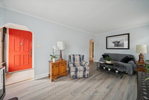 Photo 7 at 16 Park Street, Cliffside, Toronto