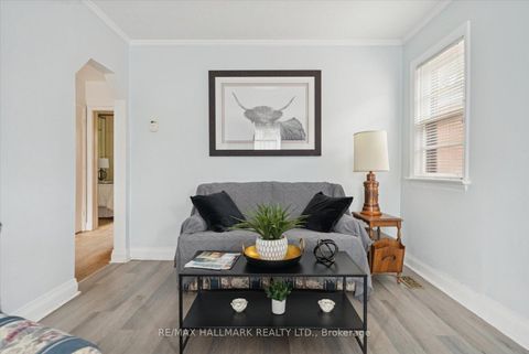 Photo 8 at 16 Park Street, Cliffside, Toronto