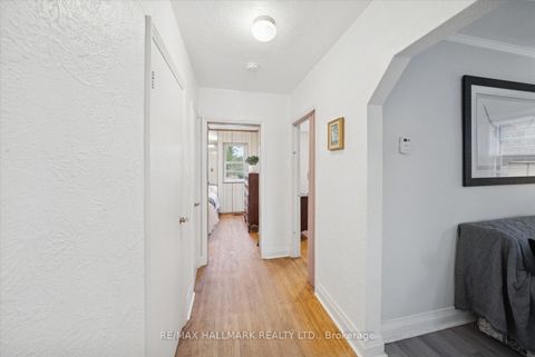 Photo 15 at 16 Park Street, Cliffside, Toronto