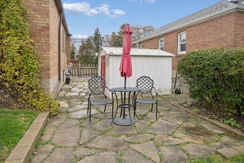 Photo 33 at 16 Park Street, Cliffside, Toronto