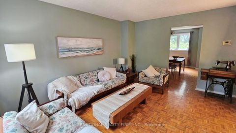 Photo 6 at 47 Parsell Square, Malvern, Toronto
