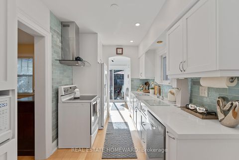 Photo 13 at 287 St Germain Avenue, Lawrence Park North, Toronto