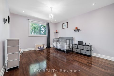 Photo 15 at 203 Centre Street W, Mill Pond, Richmond Hill