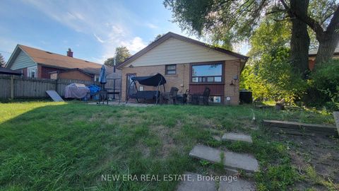 Photo 14 at 121 Pandora Circle, Woburn, Toronto