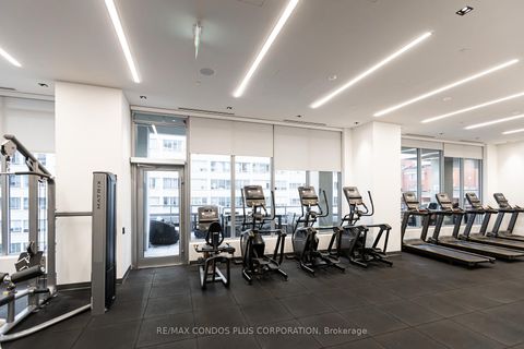 Photo 29 at 2007 - 25 Holly Street, Mount Pleasant West, Toronto