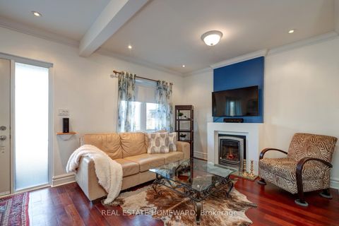 Photo 5 at 144 Westlake Avenue, Lumsden, Toronto