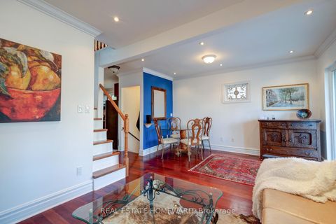 Photo 9 at 144 Westlake Avenue, Lumsden, Toronto