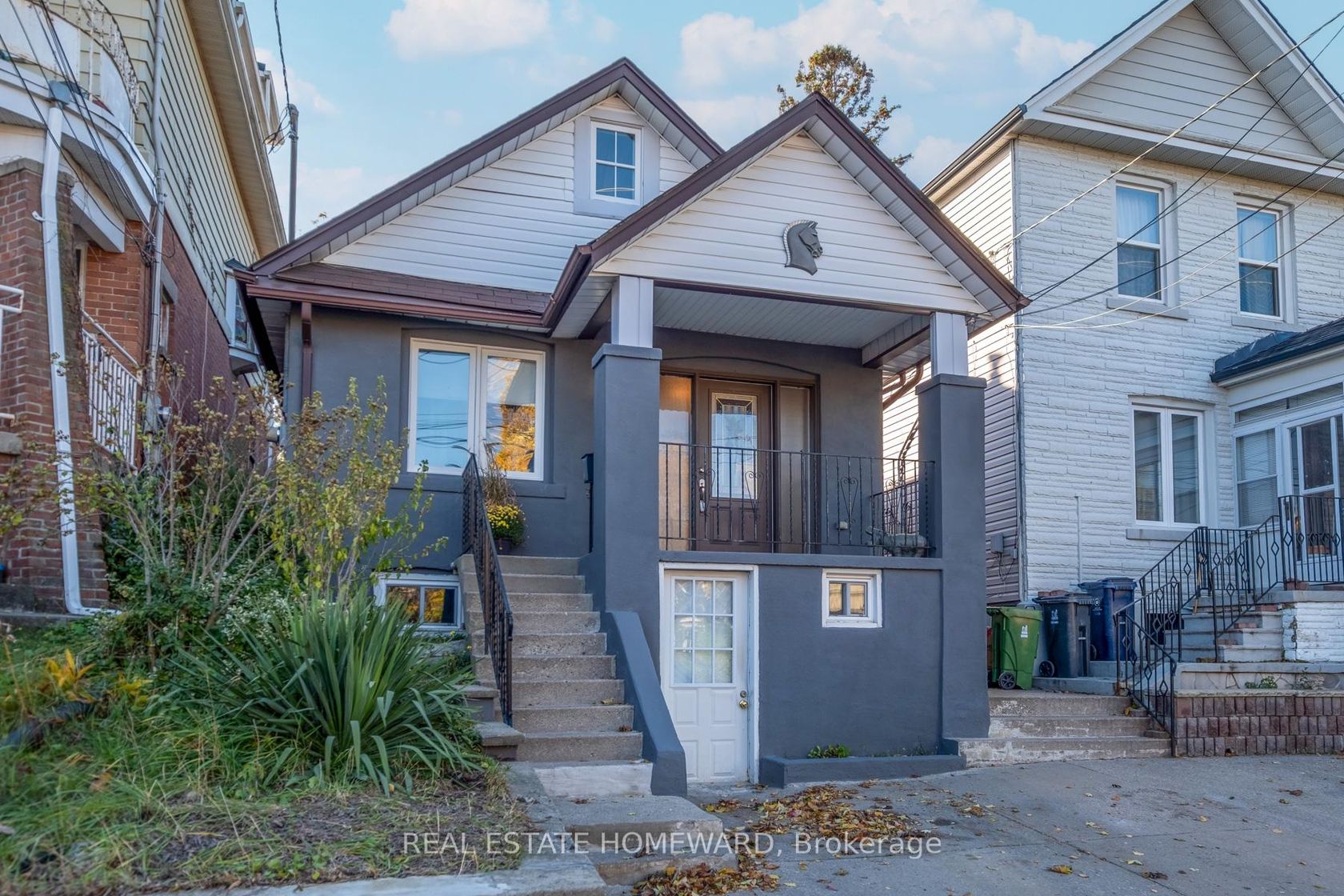 144 Westlake Avenue, Lumsden, Toronto 