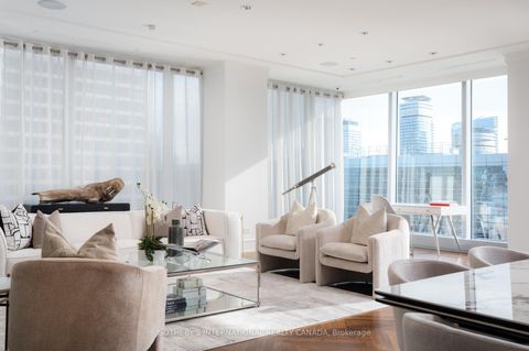 Photo 8 at 4104 - 183 Wellington Street W, Waterfront Communities C1, Toronto