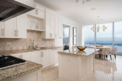 Photo 16 at 4104 - 183 Wellington Street W, Waterfront Communities C1, Toronto