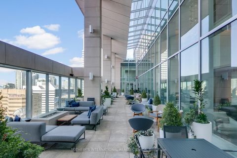 Photo 34 at 4104 - 183 Wellington Street W, Waterfront Communities C1, Toronto