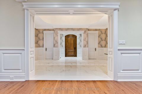 Photo 5 at 138 Centre Street, Uplands, Vaughan